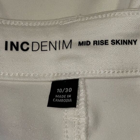 INC International Concepts White Skinny Jeans with Distressed Detailing - Picture 6 of 10